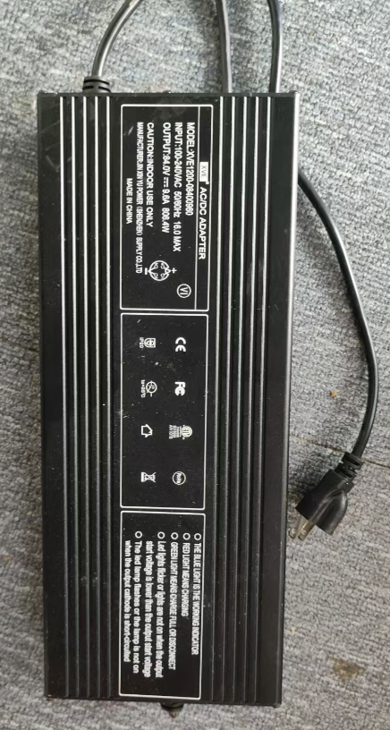 INMOTION V12S Charger 470400147